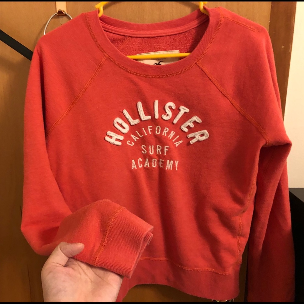 Hollister sweatshirt